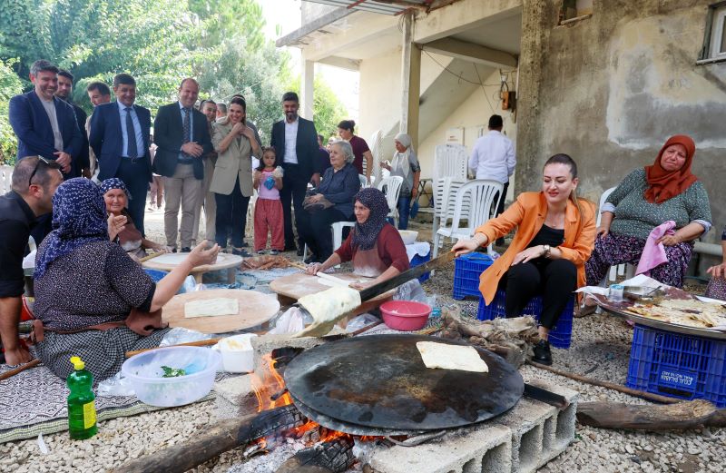 Yufkayı açtı, mesajı aldı, makineyi ulaştırdı! - Toros Gazetesi