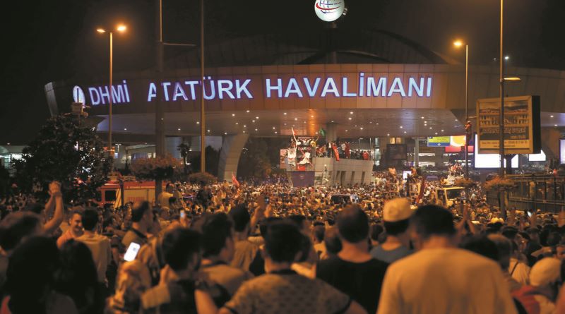 15 Temmuz Destanının yıldönümünde, Cumhurbaşkanımız RECEP TAYYİP ERDOĞAN’IN ifadesiyle : Halkın gücünün üstünde GÜÇ YOKTUR - Toros Gazetesi