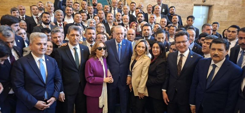 Ak Parti Elmalı İlçe Örgütü yöneticileri Cumhurbaşkanı Erdoğan’la görüştü - Toros Gazetesi
