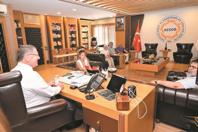 Adlıhan Dere; borç içinde yüzen esnafa ‘Dijital’de görünür olun’ diye TAVSİYE EDENE kadar !  - Toros Gazetesi