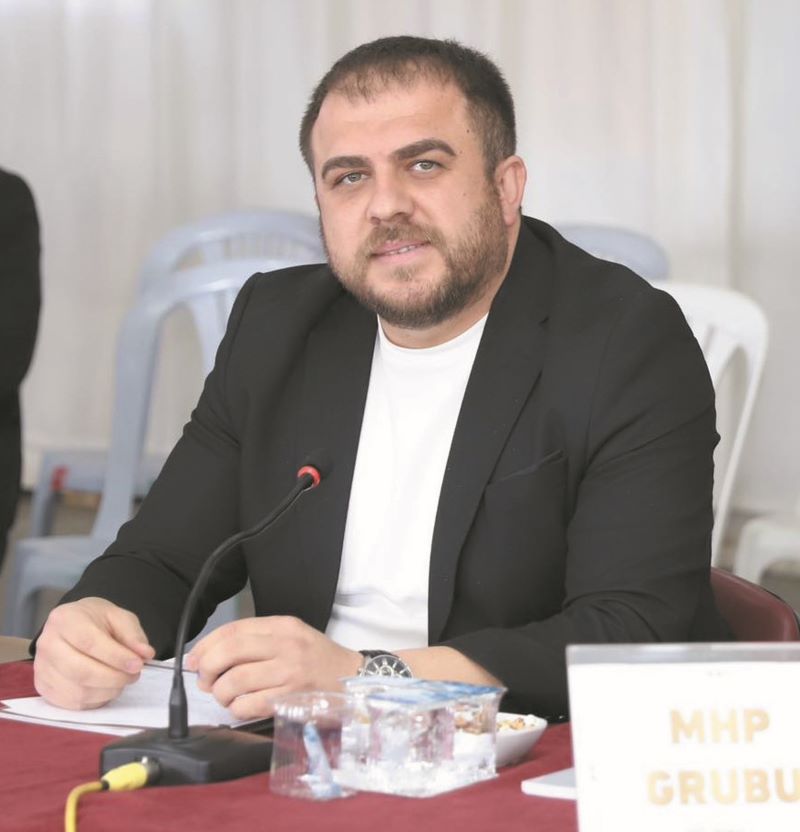 Fatih Ekici’den Elmalı Toptancı Hal’de uygulanan fiyat politikasına tepki Başkan Halil Öztürk’e ise devreye girme çağrısı - Toros Gazetesi