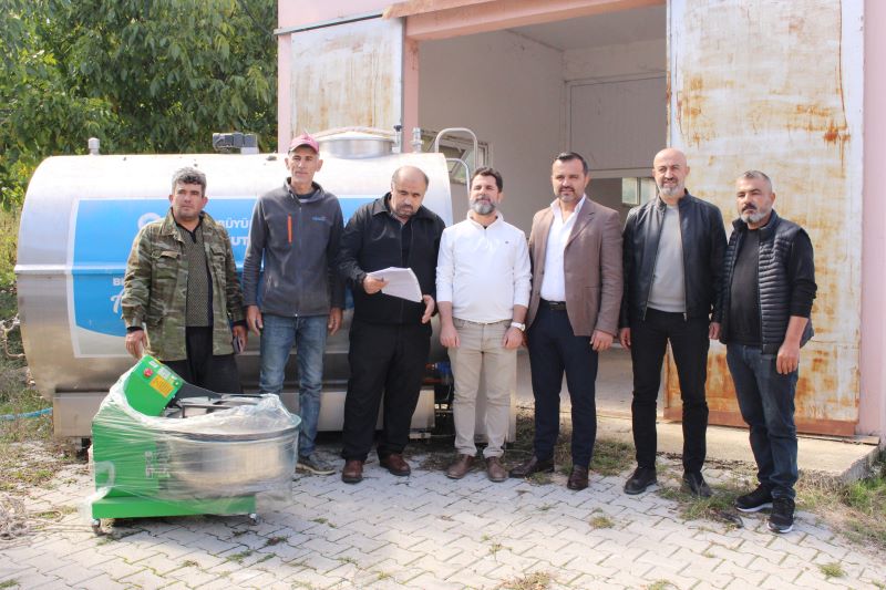 Aydın ve Ulum Bizzat Sahada: Elmalı’ya Destek Teslimatında! - Toros Gazetesi