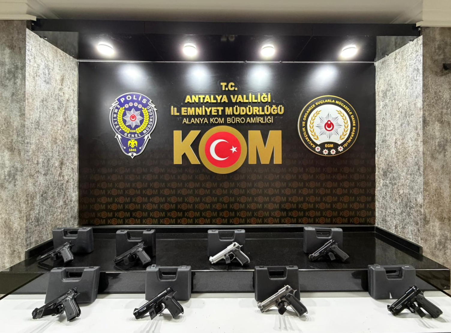İhaleye Fesat Karıştırma suçundan 2 şüpheli tutuklandı - Toros Gazetesi