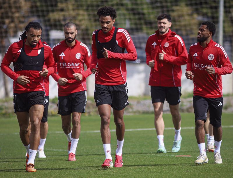 Antalyaspor’da ilk hedef “Eyüpspor” - Toros Gazetesi