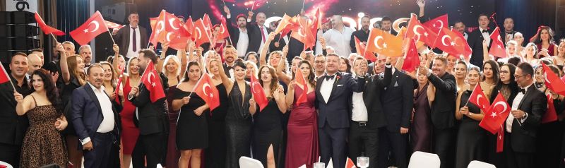 Ercan Yavaş: “Cumhuriyet  Bizim Ortak Çatımızdır” - Toros Gazetesi