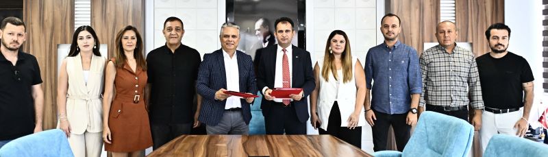 Muratpaşa Belediyesi ile Antalya Otelciler, Pansiyoncular, Camcılar, Reklamcılar ve  Matbaacılar Esnaf ve Sanatkarlar Odası arasında protokol - Toros Gazetesi