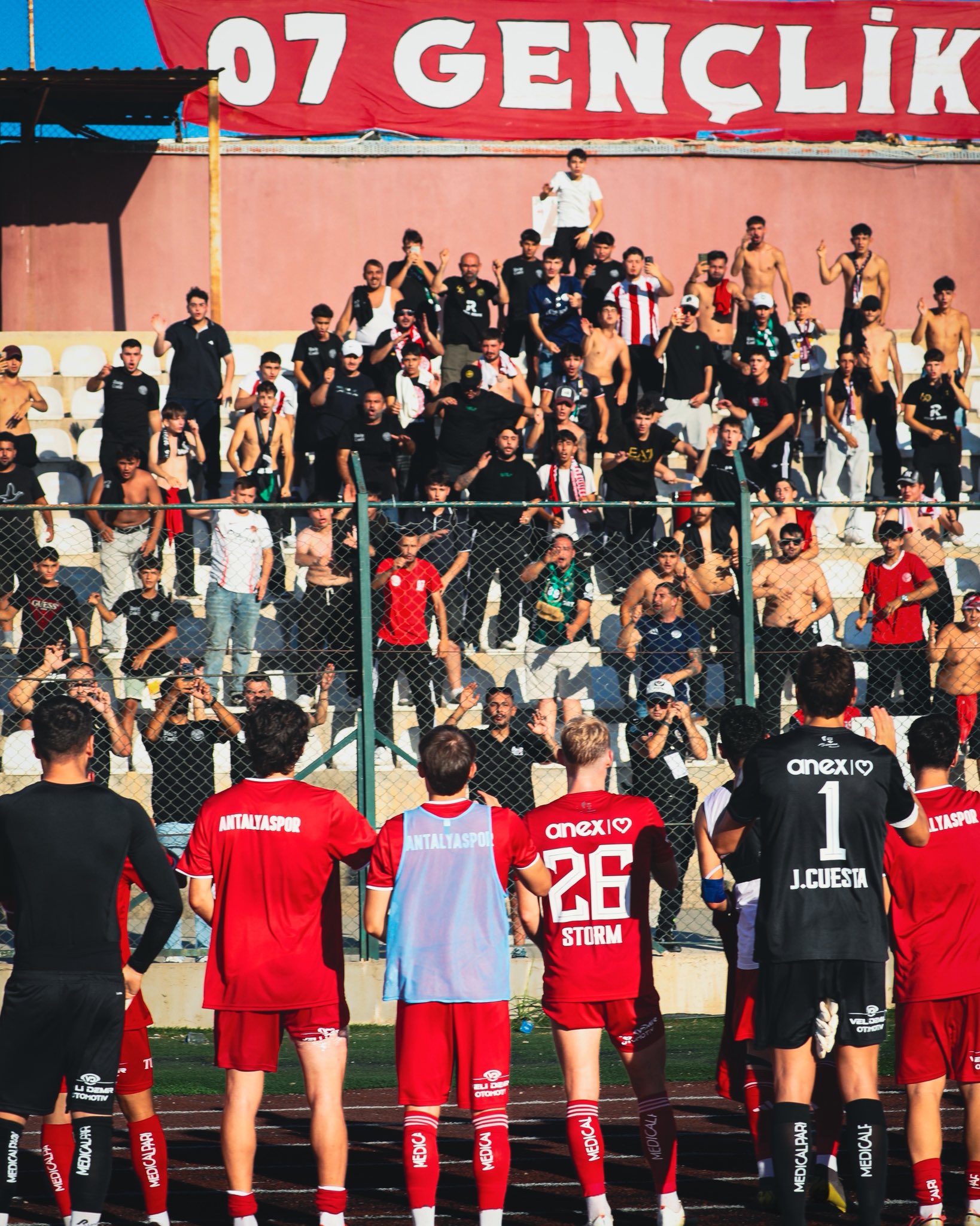 ANTALYASPOR'DA TRANSFER DEVAM EDECEK!  - Toros Gazetesi