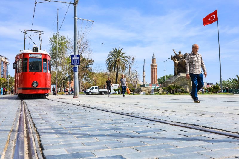 Büyükşehir’in toplu ulaşım araçları YARIN ücretsiz  - Toros Gazetesi