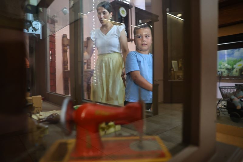 Antalya Oyuncak Müzesi 7’den 70’e ziyaretçilerini ağırlıyor - Toros Gazetesi