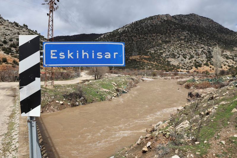 Elmalı - Eskihisar - Fethiye yolu bir an önce yapılmalıdır - Toros Gazetesi