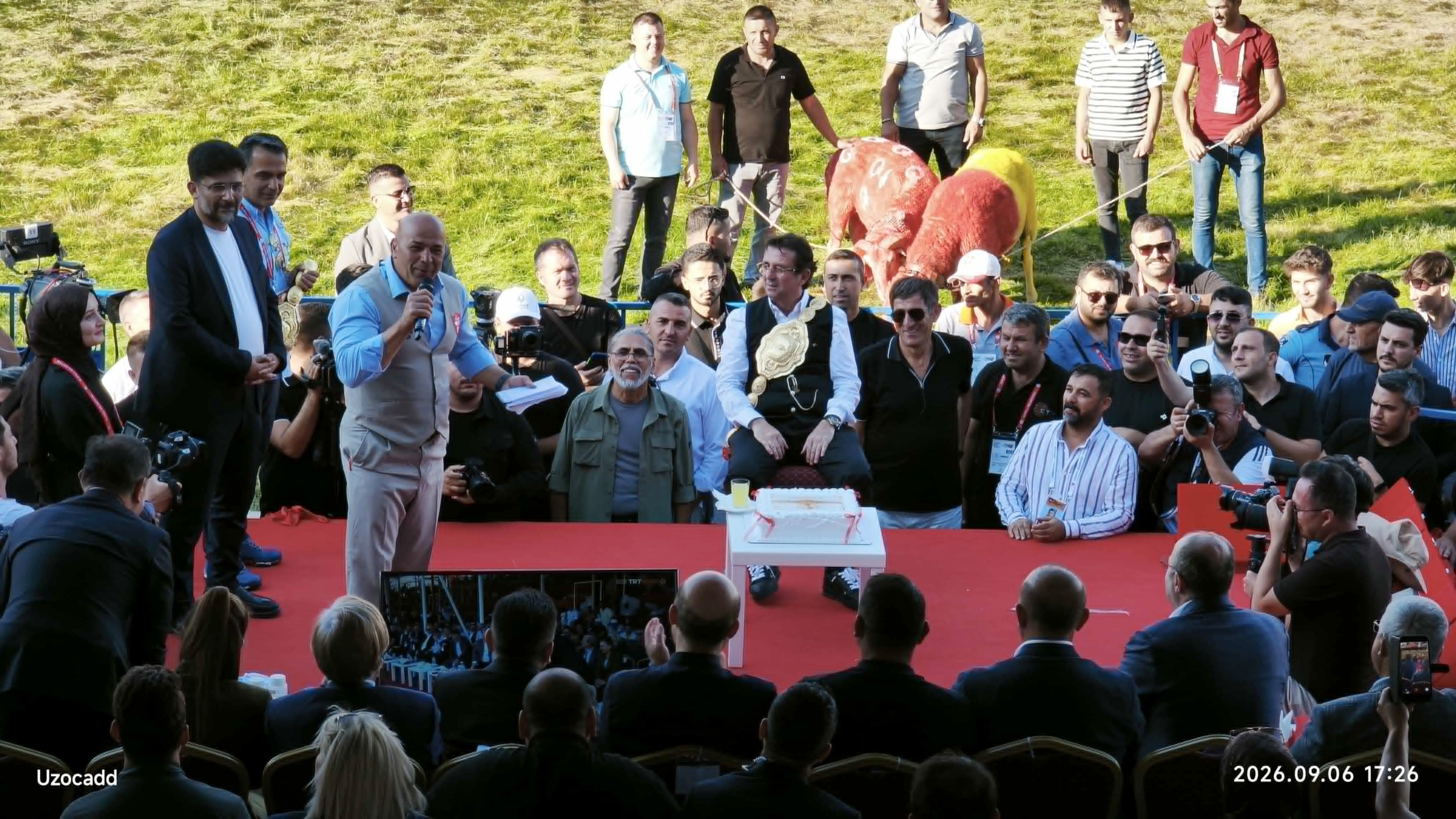 Elmalı Güreşleri’nde Rekor Ağalık: Hakan Çetin tarihe geçti - Toros Gazetesi