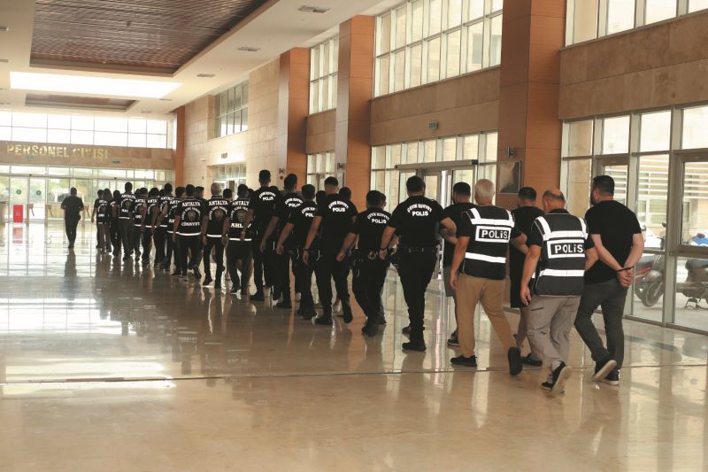 Son Durak İsimli Eş Zamanlı Fuhuş Operasyonunda 14 tutuklama - Toros Gazetesi